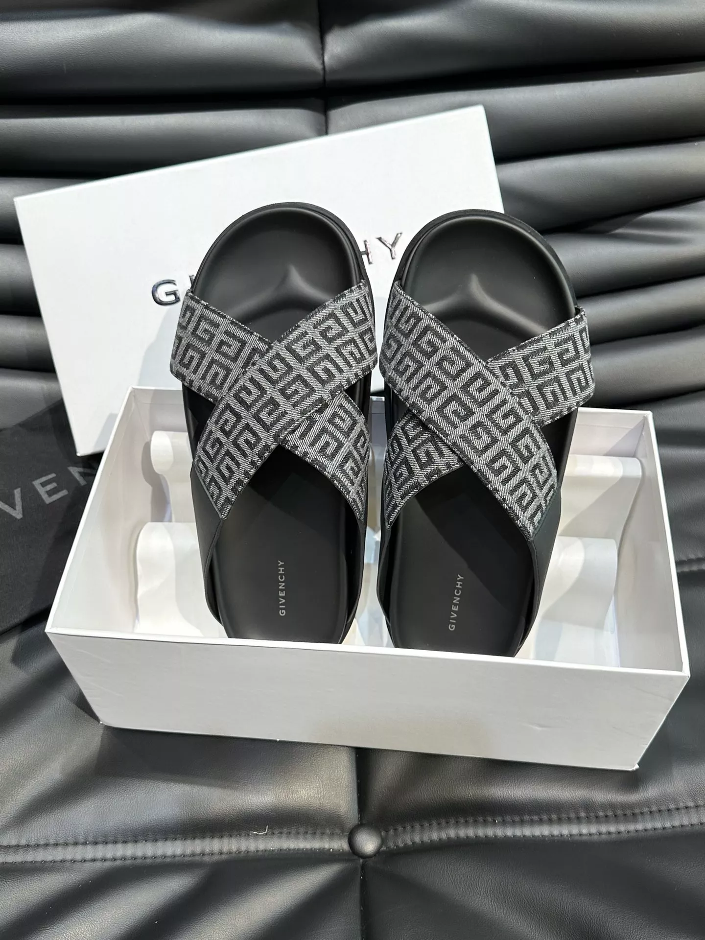 givenchy chaussons pour homme s_12a16b32